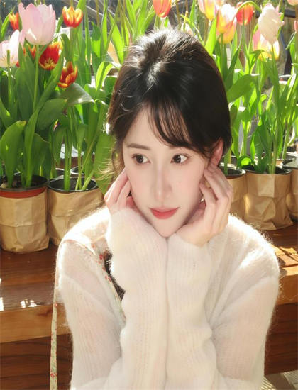 IMAX版本：《菜园里的战争与和平》主题思想深度解读经典的：核心意义与社会价值分析